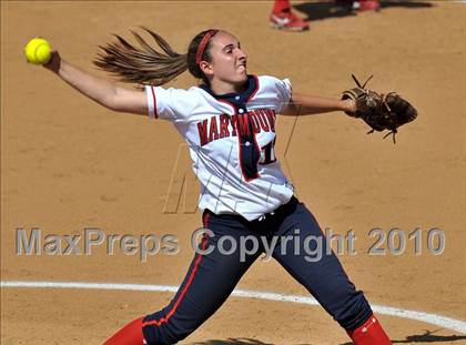 Thumbnail 2 in La Salle vs. Marymount (CIF SS D6 Final) photogallery.