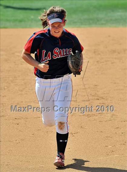 Thumbnail 3 in La Salle vs. Marymount (CIF SS D6 Final) photogallery.