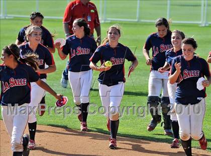 Thumbnail 3 in La Salle vs. Marymount (CIF SS D6 Final) photogallery.