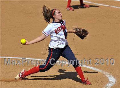Thumbnail 3 in La Salle vs. Marymount (CIF SS D6 Final) photogallery.