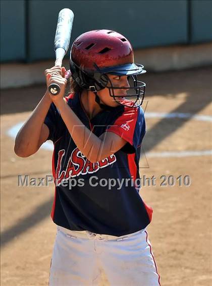 Thumbnail 2 in La Salle vs. Marymount (CIF SS D6 Final) photogallery.