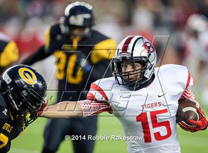 Thumbnail 1 in Garland vs. Belton (UIL 6A Division 1 Region 2 Bi-District) photogallery.