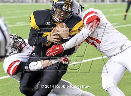 Thumbnail 1 in Garland vs. Belton (UIL 6A Division 1 Region 2 Bi-District) photogallery.