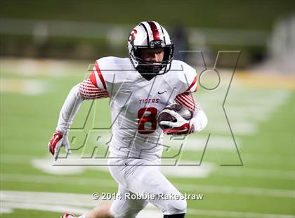 Thumbnail 2 in Garland vs. Belton (UIL 6A Division 1 Region 2 Bi-District) photogallery.