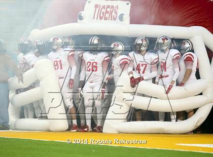 Thumbnail 1 in Garland vs. Belton (UIL 6A Division 1 Region 2 Bi-District) photogallery.