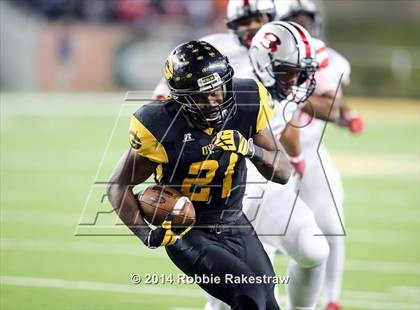 Thumbnail 3 in Garland vs. Belton (UIL 6A Division 1 Region 2 Bi-District) photogallery.