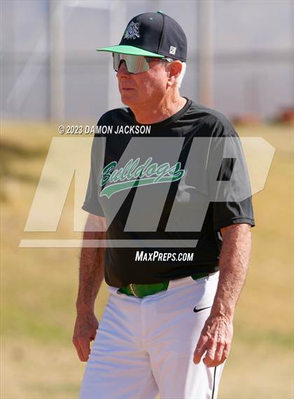 Thumbnail 1 in Needles @ Virgin Valley photogallery.