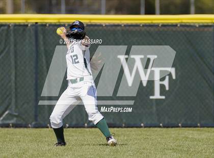 Thumbnail 2 in Central Islip vs William Floyd photogallery.