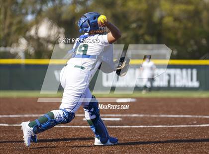 Thumbnail 2 in Central Islip vs William Floyd photogallery.