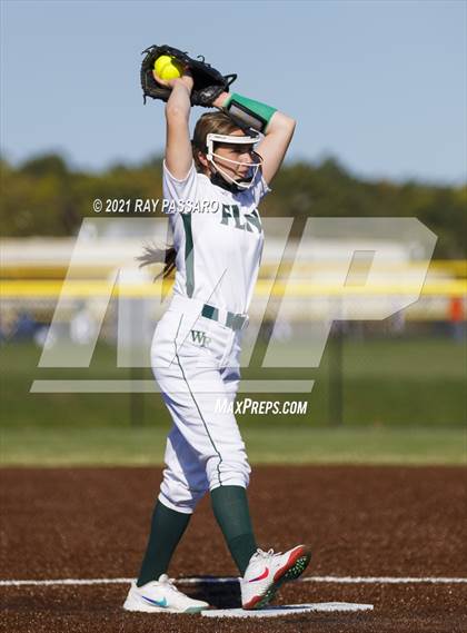 Thumbnail 2 in Central Islip vs William Floyd photogallery.