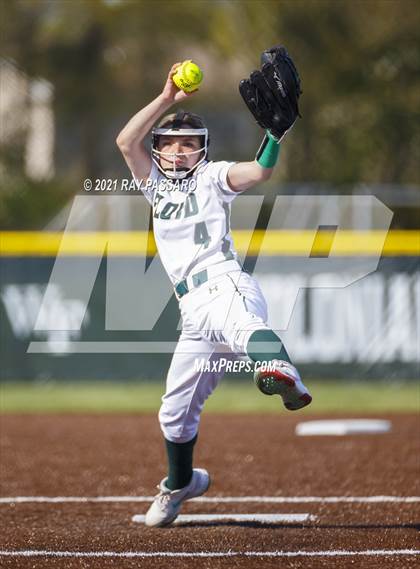 Thumbnail 3 in Central Islip vs William Floyd photogallery.