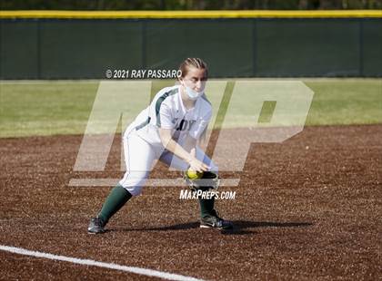 Thumbnail 1 in Central Islip vs William Floyd photogallery.