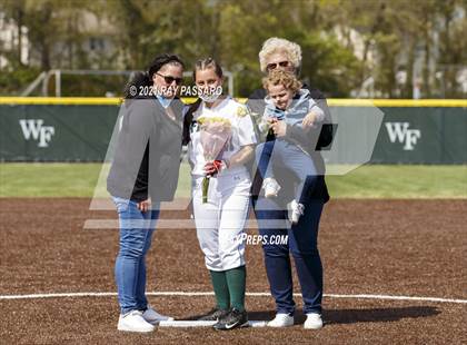 Thumbnail 2 in Central Islip vs William Floyd photogallery.