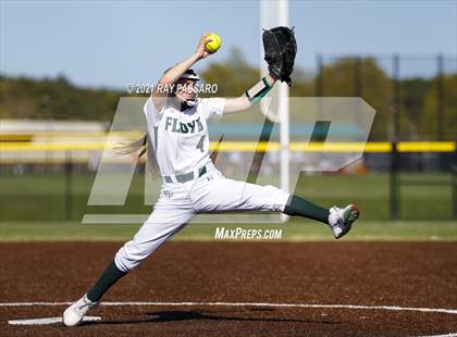 Thumbnail 2 in Central Islip vs William Floyd photogallery.
