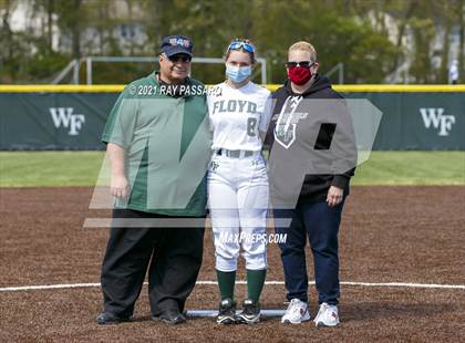 Thumbnail 2 in Central Islip vs William Floyd photogallery.