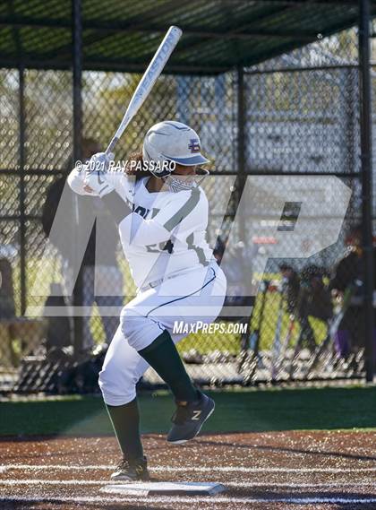 Thumbnail 1 in Central Islip vs William Floyd photogallery.