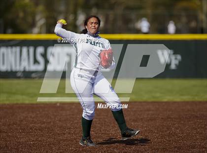 Thumbnail 2 in Central Islip vs William Floyd photogallery.