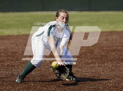 Thumbnail 1 in Central Islip vs William Floyd photogallery.
