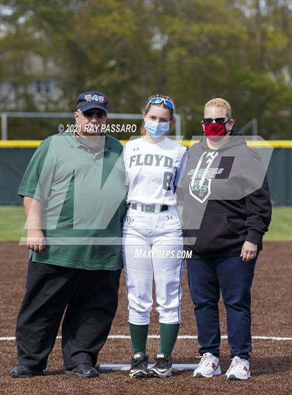 Thumbnail 1 in Central Islip vs William Floyd photogallery.