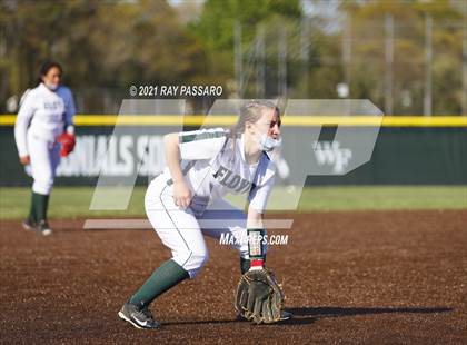 Thumbnail 3 in Central Islip vs William Floyd photogallery.