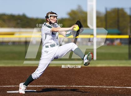 Thumbnail 1 in Central Islip vs William Floyd photogallery.