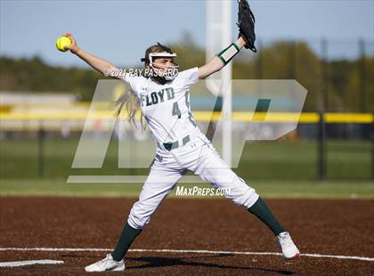 Thumbnail 1 in Central Islip vs William Floyd photogallery.