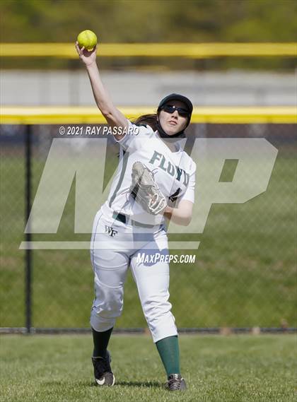 Thumbnail 2 in Central Islip vs William Floyd photogallery.