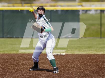 Thumbnail 1 in Central Islip vs William Floyd photogallery.