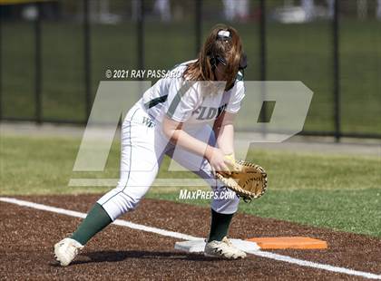 Thumbnail 1 in Central Islip vs William Floyd photogallery.