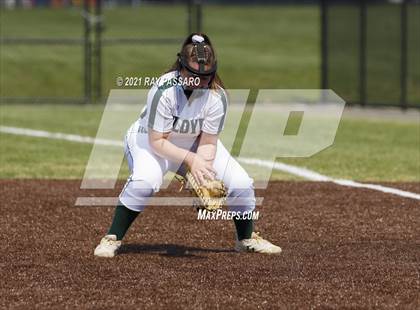 Thumbnail 3 in Central Islip vs William Floyd photogallery.
