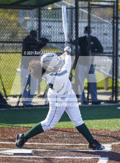 Thumbnail 3 in Central Islip vs William Floyd photogallery.