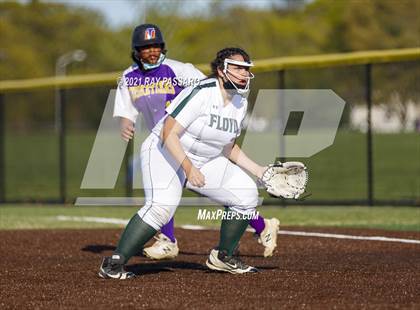 Thumbnail 3 in Central Islip vs William Floyd photogallery.