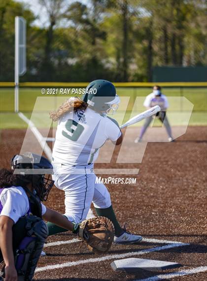 Thumbnail 2 in Central Islip vs William Floyd photogallery.