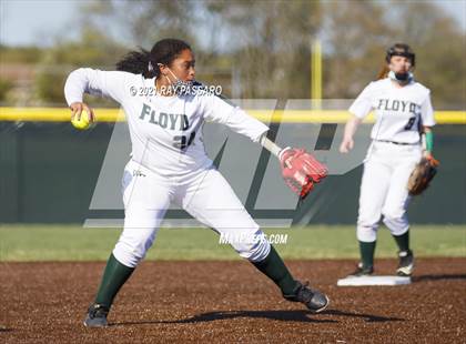 Thumbnail 2 in Central Islip vs William Floyd photogallery.