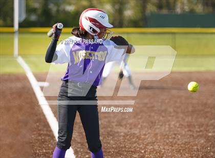 Thumbnail 1 in Central Islip vs William Floyd photogallery.