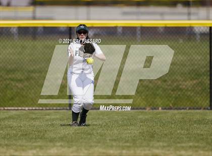Thumbnail 2 in Central Islip vs William Floyd photogallery.