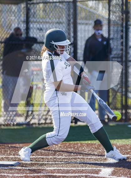 Thumbnail 2 in Central Islip vs William Floyd photogallery.