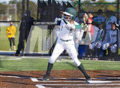 Thumbnail 2 in Central Islip vs William Floyd photogallery.