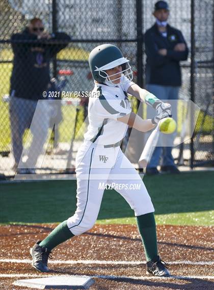 Thumbnail 3 in Central Islip vs William Floyd photogallery.