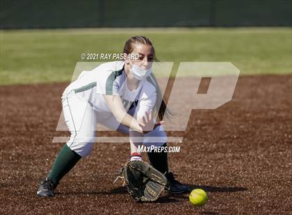Thumbnail 3 in Central Islip vs William Floyd photogallery.