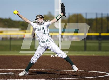 Thumbnail 1 in Central Islip vs William Floyd photogallery.