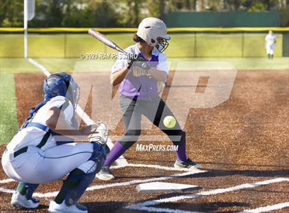 Thumbnail 1 in Central Islip vs William Floyd photogallery.