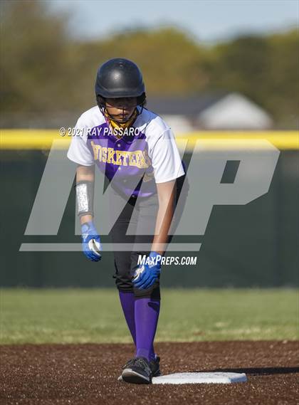 Thumbnail 3 in Central Islip vs William Floyd photogallery.