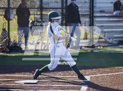 Thumbnail 2 in Central Islip vs William Floyd photogallery.