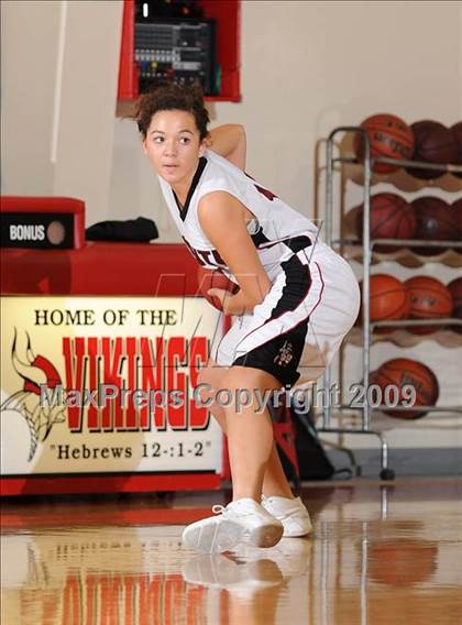 Thumbnail 1 in San Juan vs. Buckingham Charter (Lady Viking Classic) photogallery.