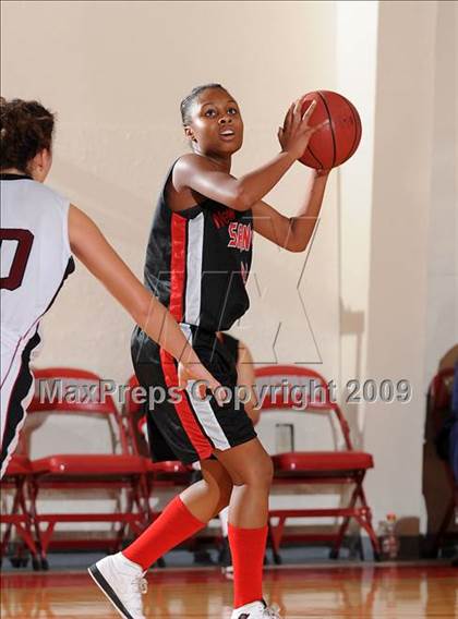 Thumbnail 2 in San Juan vs. Buckingham Charter (Lady Viking Classic) photogallery.