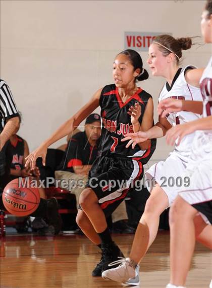 Thumbnail 1 in San Juan vs. Buckingham Charter (Lady Viking Classic) photogallery.