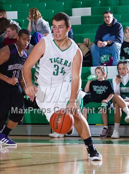 Thumbnail 3 in Washington @ Triton Central photogallery.