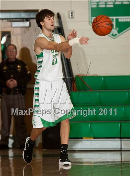 Thumbnail 3 in Washington @ Triton Central photogallery.
