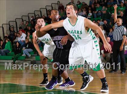 Thumbnail 3 in Washington @ Triton Central photogallery.